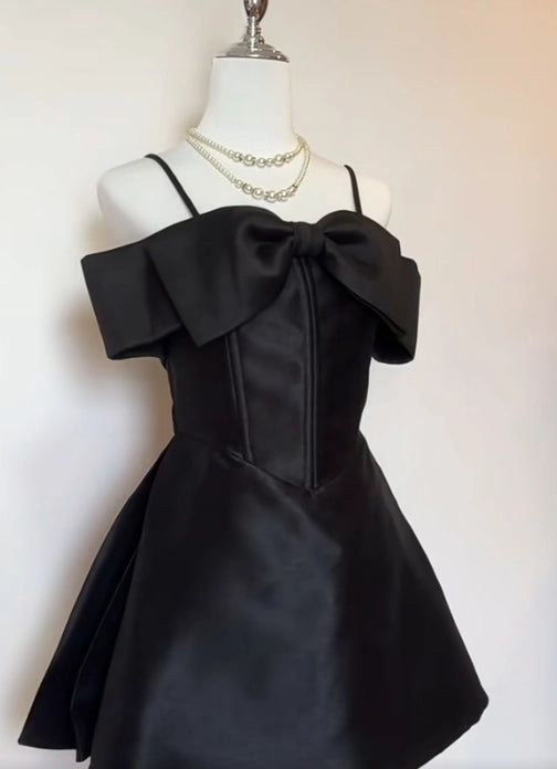 Aimishang Pretty A Line Spaghetti Straps Black Sleeveless Short Homecoming Dress Summer Cute Birthday Party Dress With Bow