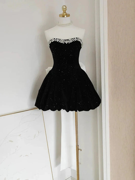 Aimishang Pretty A Line Strapless Beaded Sleeveless Short Formal Prom Dress Cute Homecoming Dress