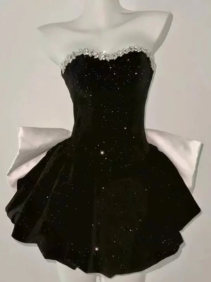 Aimishang Pretty A Line Sweetheart Sleeveless Strapless Beaded Short Formal Prom Dress Shiny Black Homecoming Dress