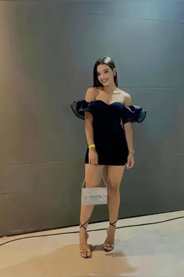 Aimishang Pretty Sheath Sweetheart Neck Off Shoulder Black Ruffle Short Birthday Party Dress Stylish Homecoming Dress