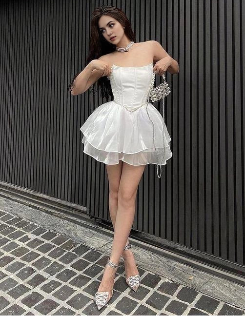 Aimishang Pretty Strapless A-Line Sleeveless Short Graduation Party Dress Stylish Homecoming Dress