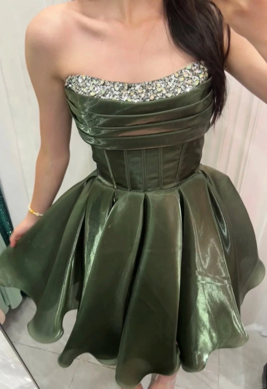 Aimishang Pretty Strapless Sleeveless A Line Beaded Short Summer Homecoming Dress Chic Graduation Party Dress