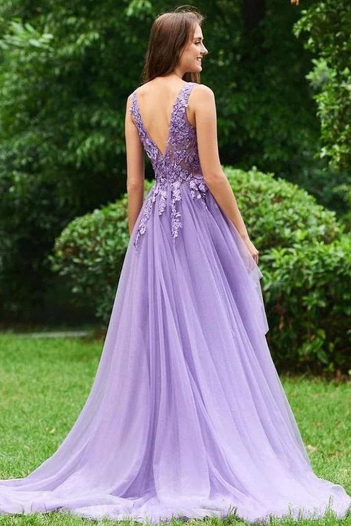 Wholesale V Neck A Line Prom Dresses Tulle With Applique Sweep