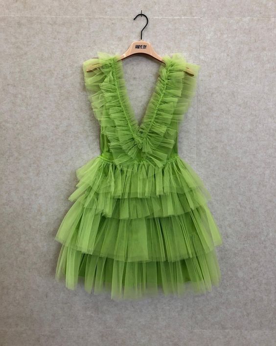 Aimishang V Neck Homecoming Dress Sweetheart Graduation Dress Charming Birthday Party Dress