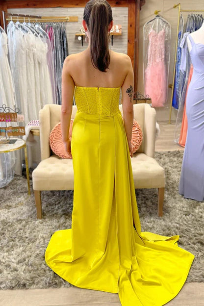 Wholesale Fashion Strapless Beaded Ruched Maxi Dress with Attached Train