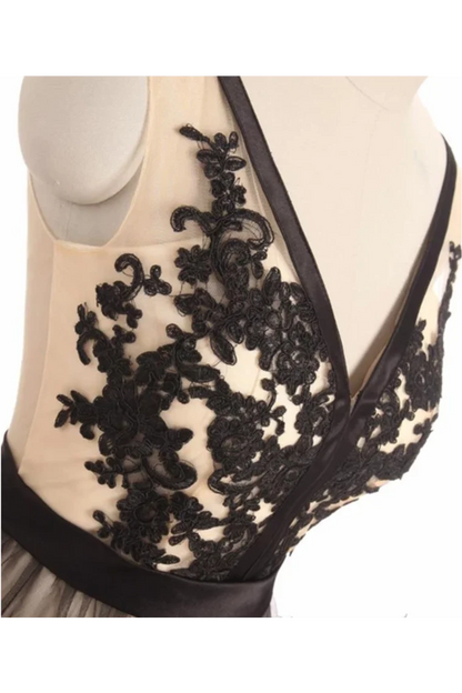 Aimishang A Line Homecoming Dresses See Through Black Lace Short Dresses V Neck
