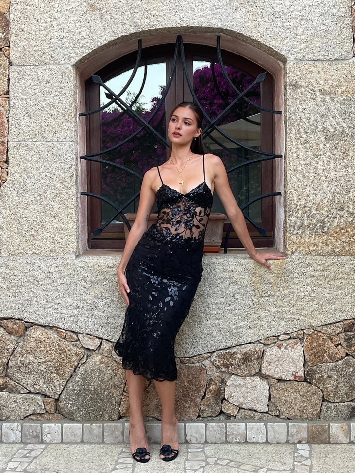 Aimishang Sexy V-neck Spaghetti Straps Homecoming Dress Prom Dress Charming Birthday Party Dress