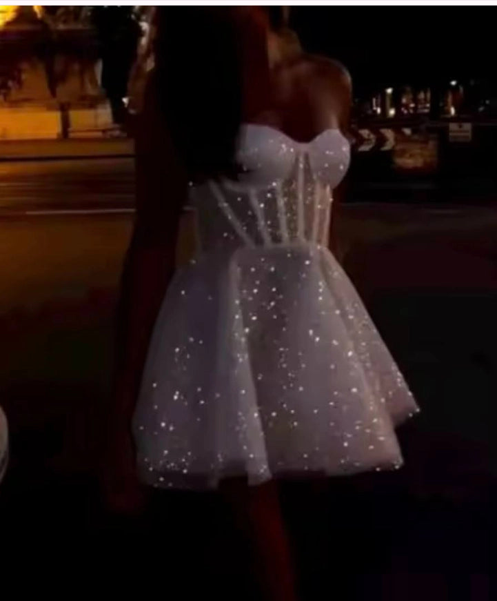 Aimishang Shiny A Line Sweetheart Neck Sleeveless Short Homecoming Dress Summer Birthday Party Dress