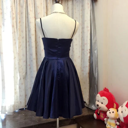 Aimishang Simple A-line V-neck Spaghetti Straps Homecoming Dress Sweet Short Graduation Dress Cute Birthday Party Dress