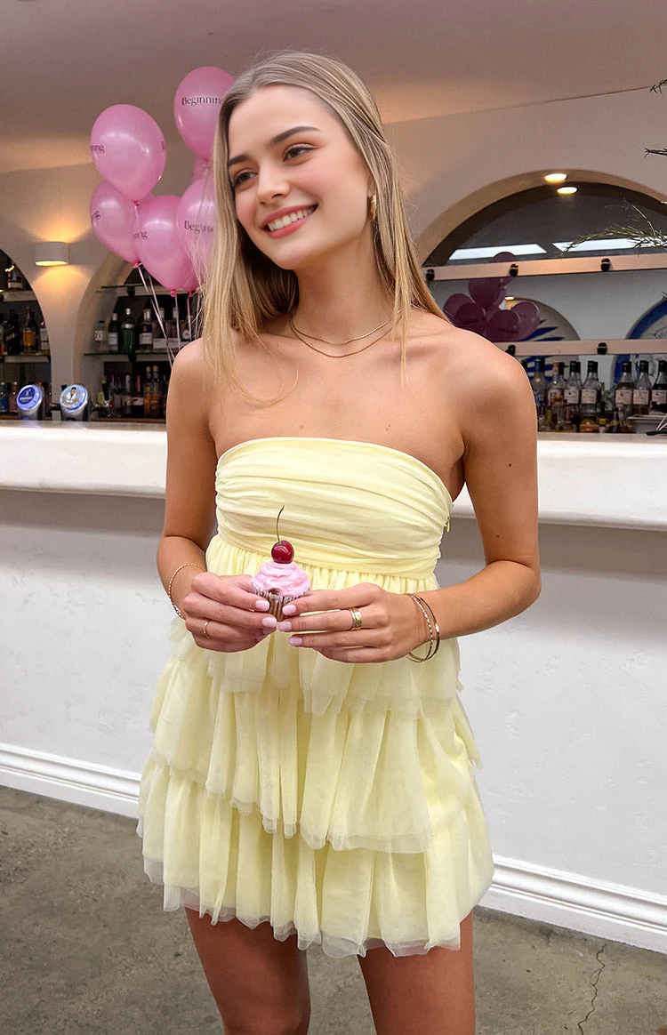 Aimishang Sweet A Line Strapless Layered Homecoming Dress Short Graduation Dress Lovely Birthday Party Dress Cute Mini Dress