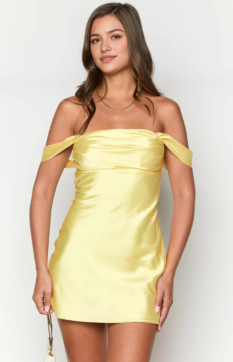Aimishang Sweet Yellow Off the Shoulder Satin Short/Mini Graduation Party Dress Cute Summer Homecoming Dress
