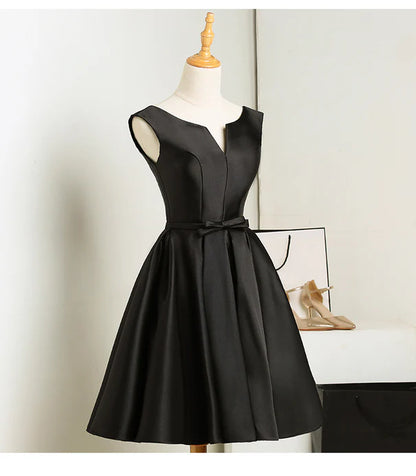 Aimishang Black Short V-neckline Party Dress Elegant Homecoming Dress Short Prom Dress
