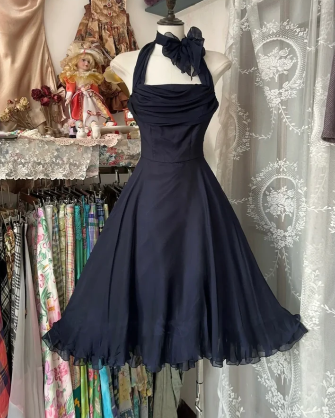 Aimishang Elegant A Line Sleeveless Prom Dress Chic Homecoming Dress Lovely Party Dress Sweetheart Cocktail Dress