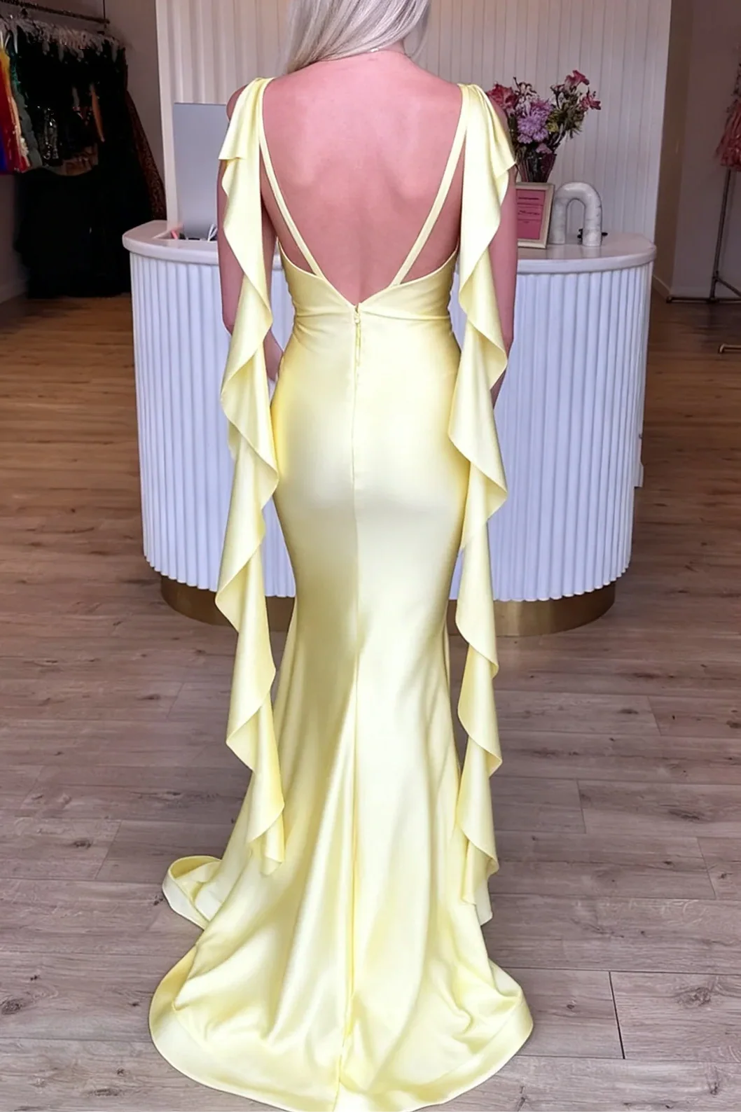 Aimishang Mermaid Straps Sleeveless Yellow Satin Long Formal Prom Dress Elegant Wedding Dress Party Dress With Ruffle