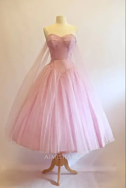 Aimishang Vintage A Line Sweetheart Strapless Tulle Homecoming Dress Sleeveless Elegant Formal Prom Dress Cute Evening Party Dress