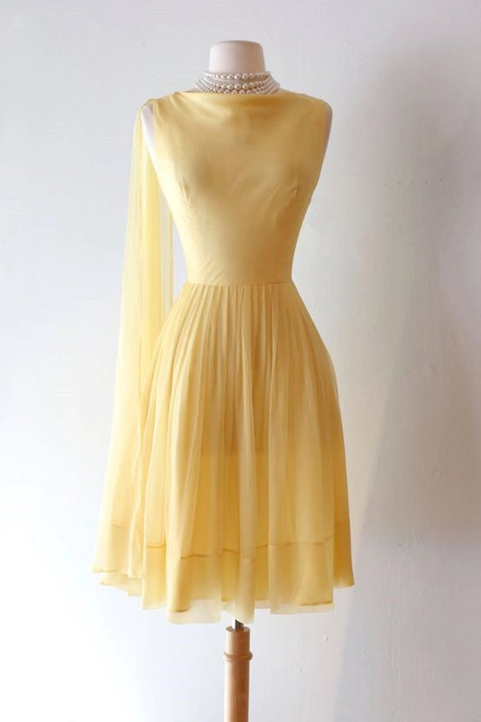 Aimishang Vintage A Line Yellow Cocktail Dress Sleeveless Summer Homecoming Dress