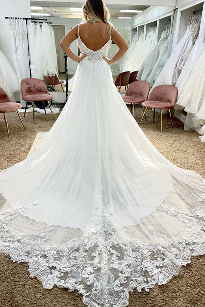 Wholesale Elegant Tulle Spaghetti Straps White Long Boho Wedding Dress with Lace Appliques