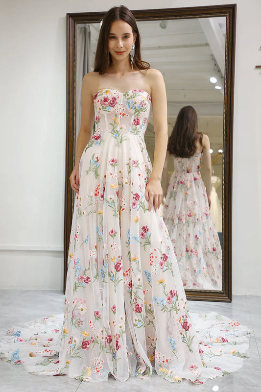 Wholesale A-Line Strapless Sweep Train Tulle Prom Dress with Embroidery