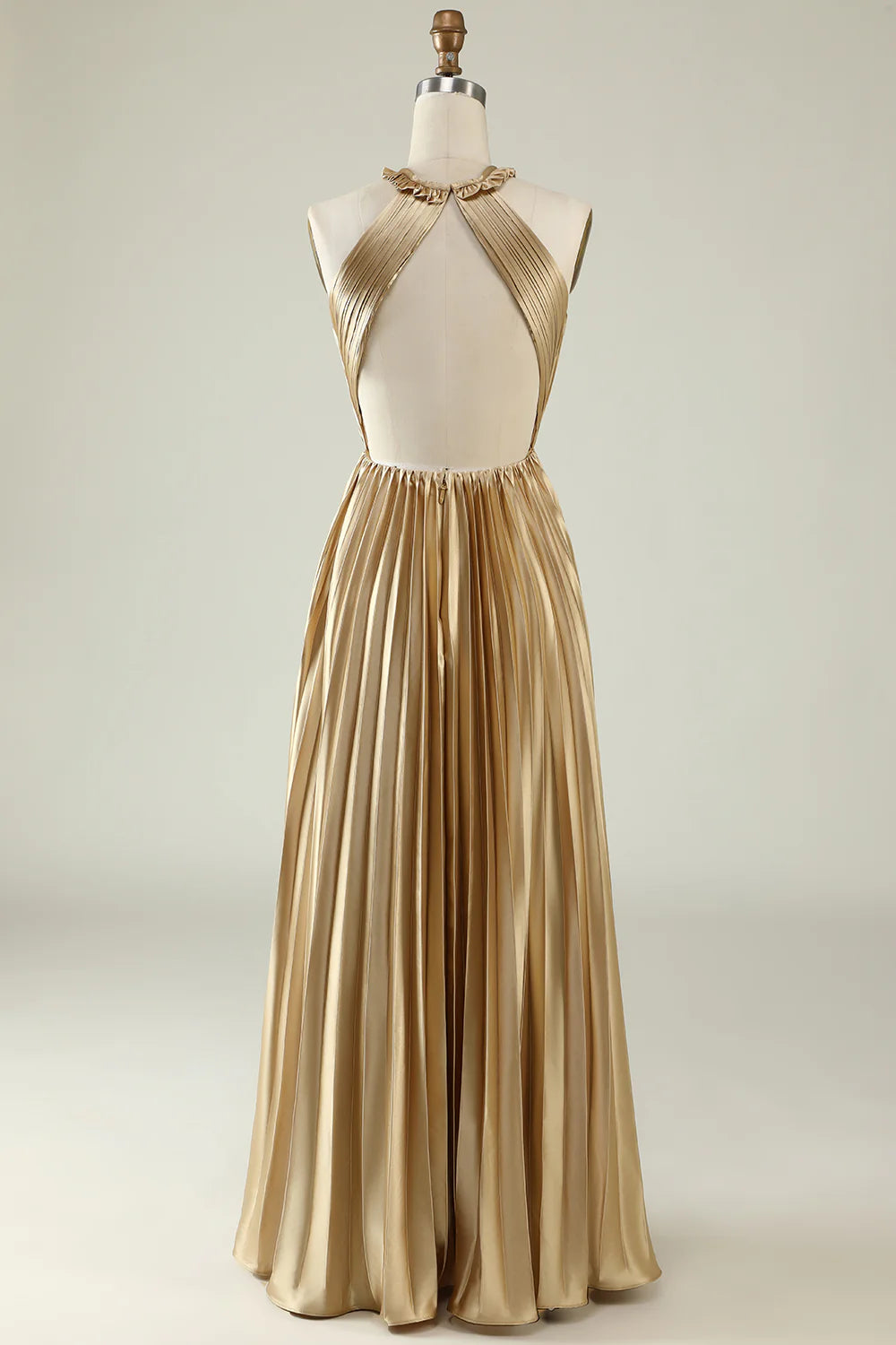 Wholesale Halter Neck Golden Pleated Long Bridesmaid Dress