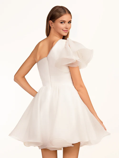 Wholesale Ivory A-line Graduation Dresses One Shoulder Organza Ruffled Homecoming Dress