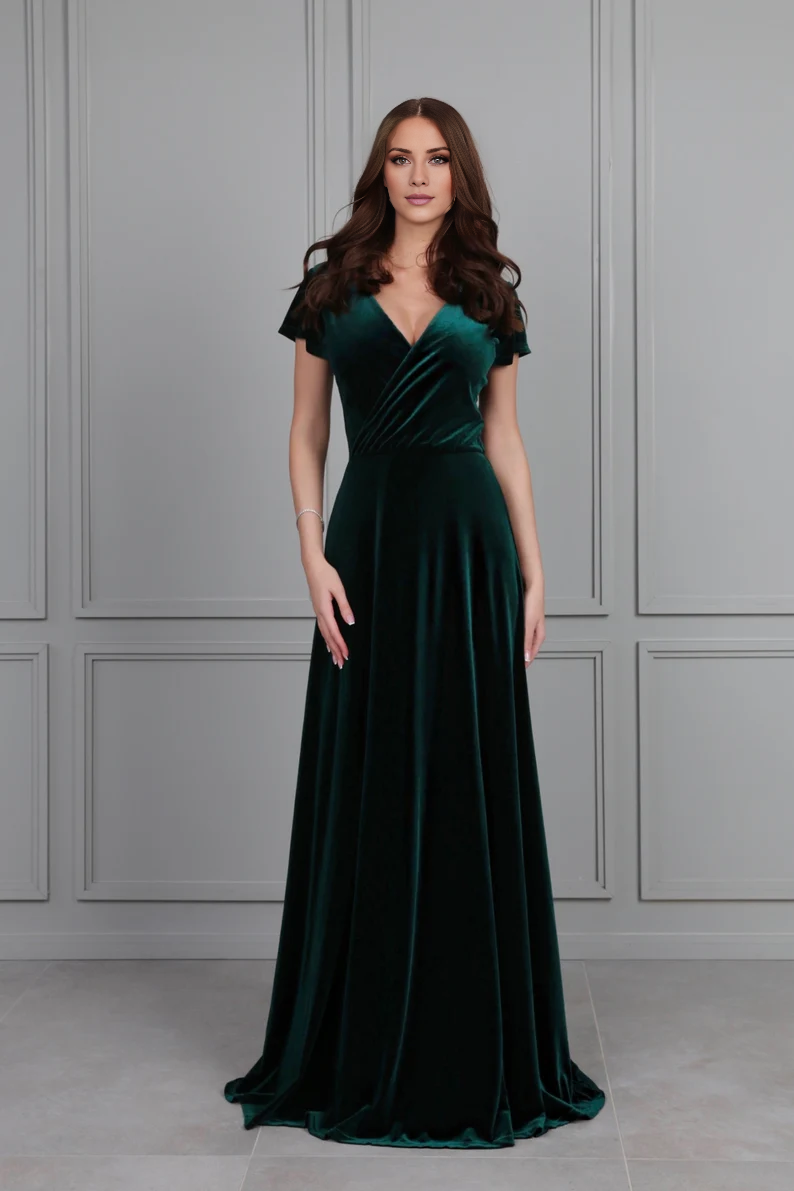 Wholesale Elegant Dark Green Bridesmaid Velvet Dress A Line Maxi Gown Dress Short Sleeves