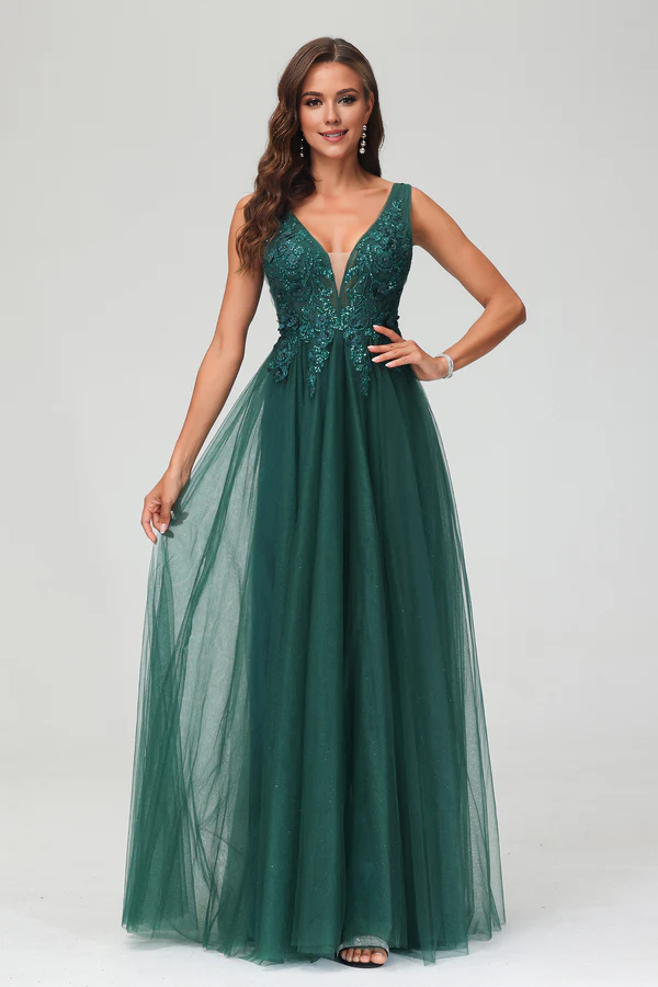 Wholesale A Line Prom Dresses Applique V Neck Evening Dress Beaded Tulle Floor Length Dress