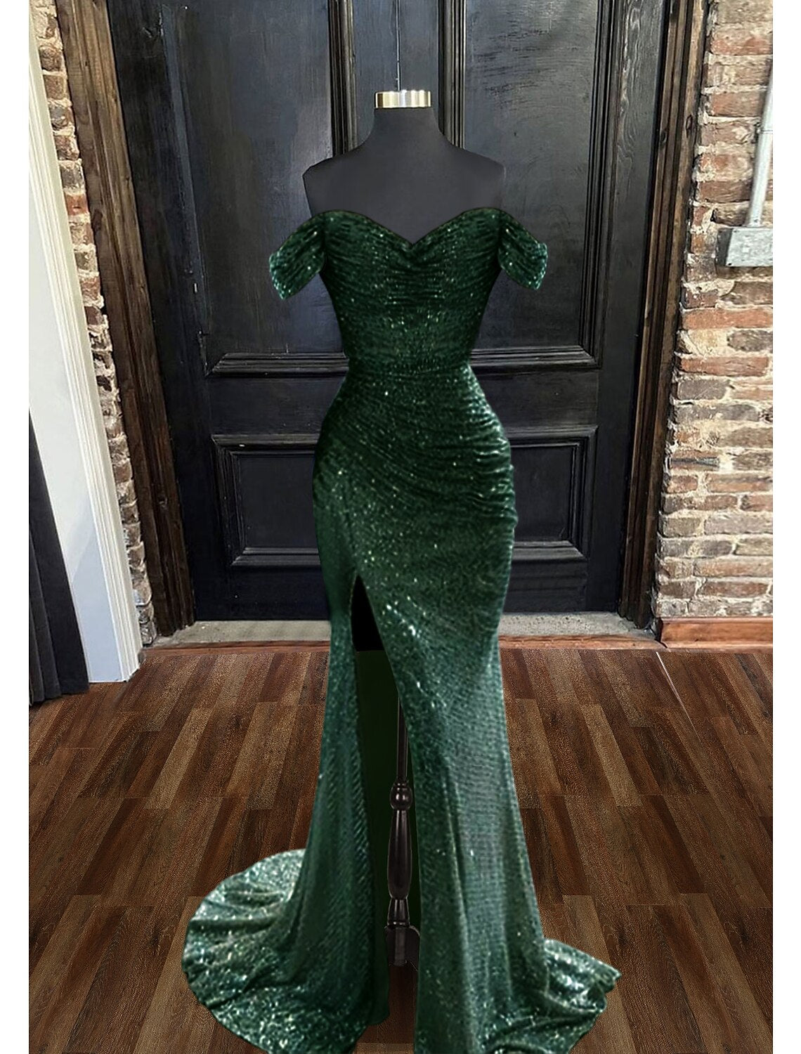 Wholesa  Mermaid / Trumpet Evening Gown Sparkle & Shine Dress Wedding Guest Prom Floor Length Sleeveless Cowl Neck Sequined with Ruched