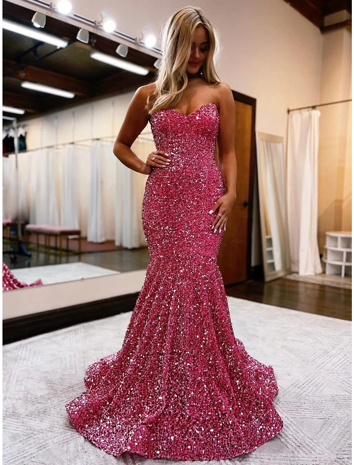 wholesale  Mermaid / Trumpet Prom Dresses Sparkle & Shine Dress Formal Sweep / Brush Train Sleeveless Sweetheart Sequined Backless with Sequin