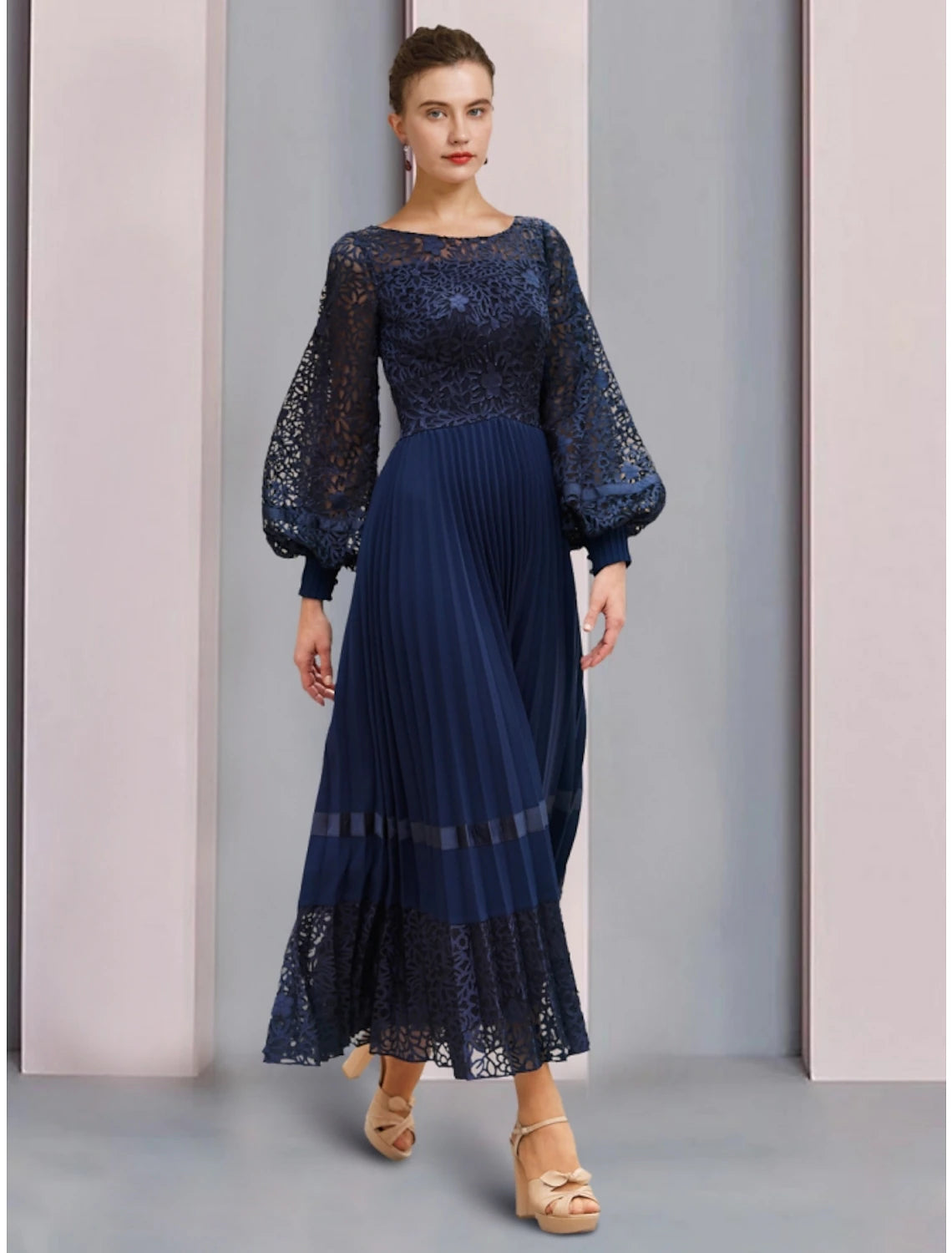 Wholesa  A-Line Mother of the Bride Dress Wedding Guest Elegant Scoop Neck Ankle Length Chiffon Lace Long Sleeve with Ruching Solid Colo