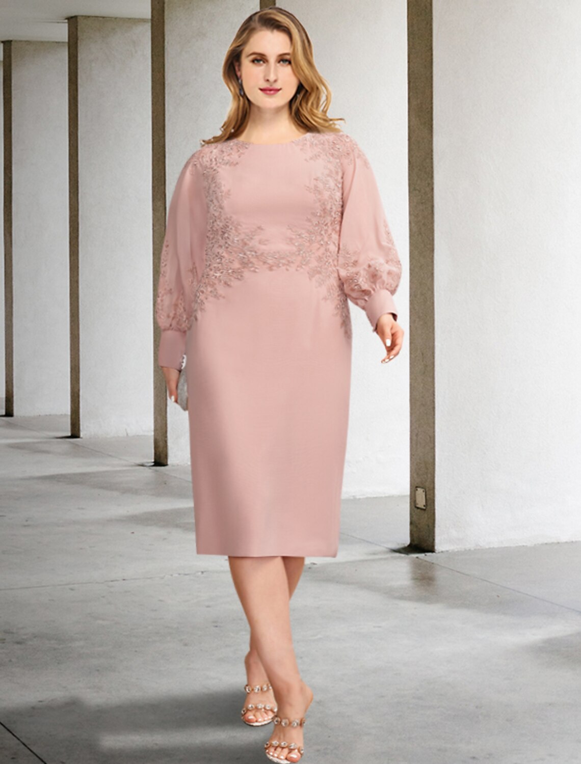 wholesale  Sheath / Column Mother of the Bride Dresses Plus Size Hide Belly Curve Elegant Dress Formal Tea Length Long Sleeve Jewel Neck Chiffon with Appliques