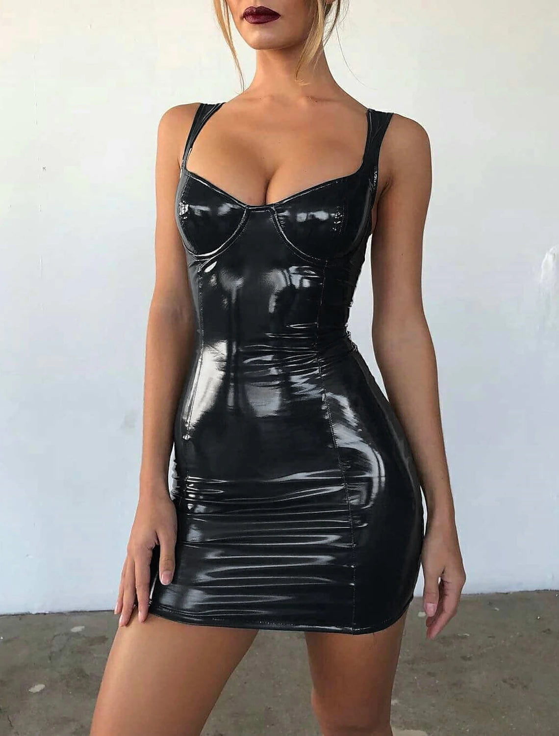 Wholesale Women's Hot Sexy Leather Homecoming Party Wear Club Dress Low Cut Sleeveless Short / Mini Bodycon Dress Spandex with Sleek