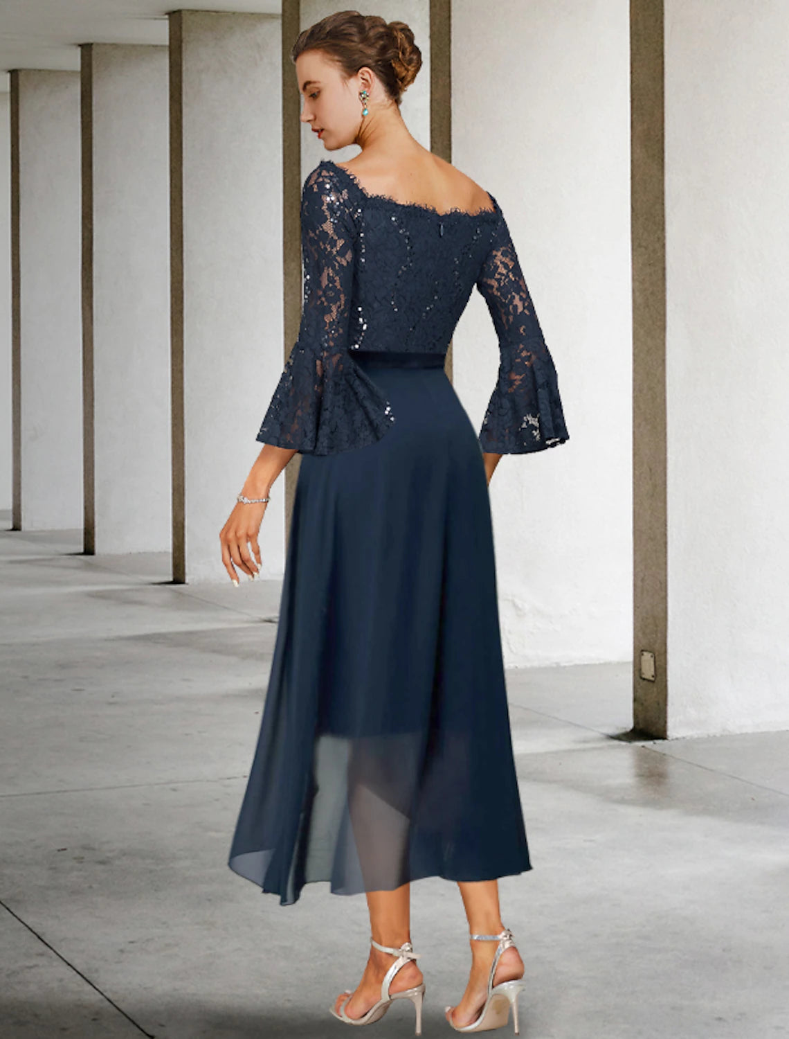 wholesale  Two Piece Sheath / Column Mother of the Bride Dress Formal Wedding Guest Party Elegant Off Shoulder Knee Length Chiffon Lace Imitated Silk 3/4 Length Sleeve with Bow(s)