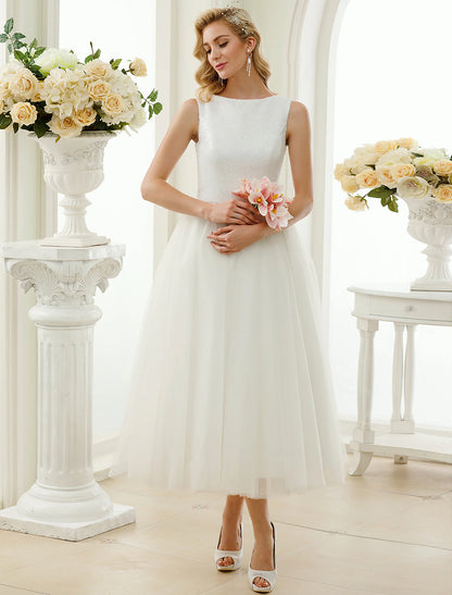 Wholesale Reception Sparkle & Shine Little White Dresses Wedding Dresses A-Line Scoop Neck Sleeveless Tea Length Tulle Bridal Gowns With Lace Sequin 2023 Summer Wedding Party