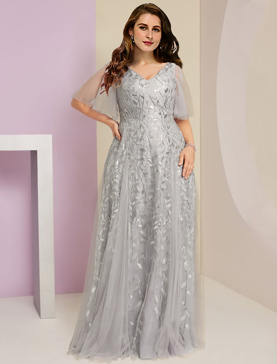 wholesale  Plus Size Curve Mother of the Bride Dress Party Sparkle & Shine V Neck Floor Length Lace Tulle Short Sleeve with Pleats Sequin