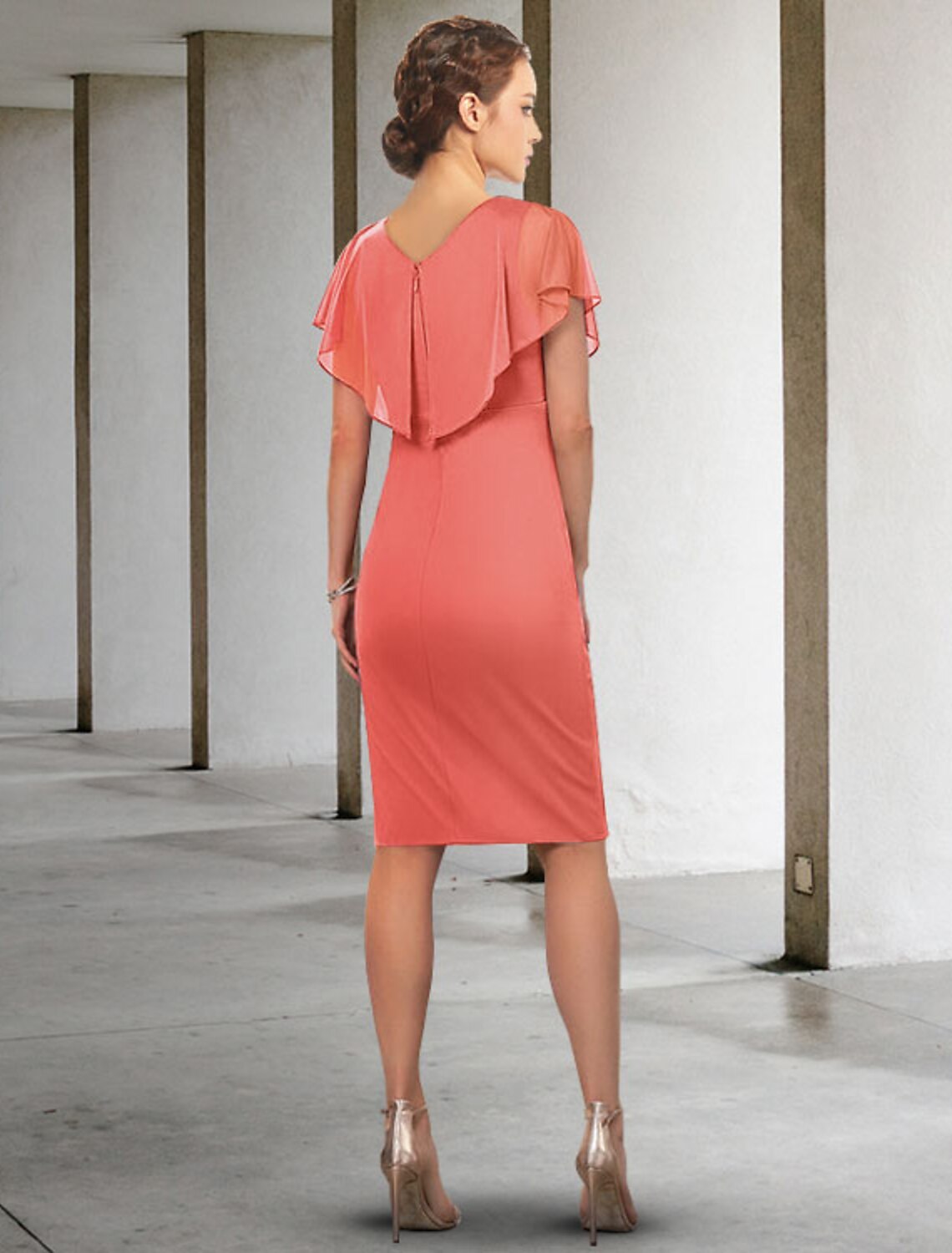 Aimishang  Sheath / Column Mother of the Bride Dress Elegant V Neck Knee Length Chiffon Short Sleeve with Ruched