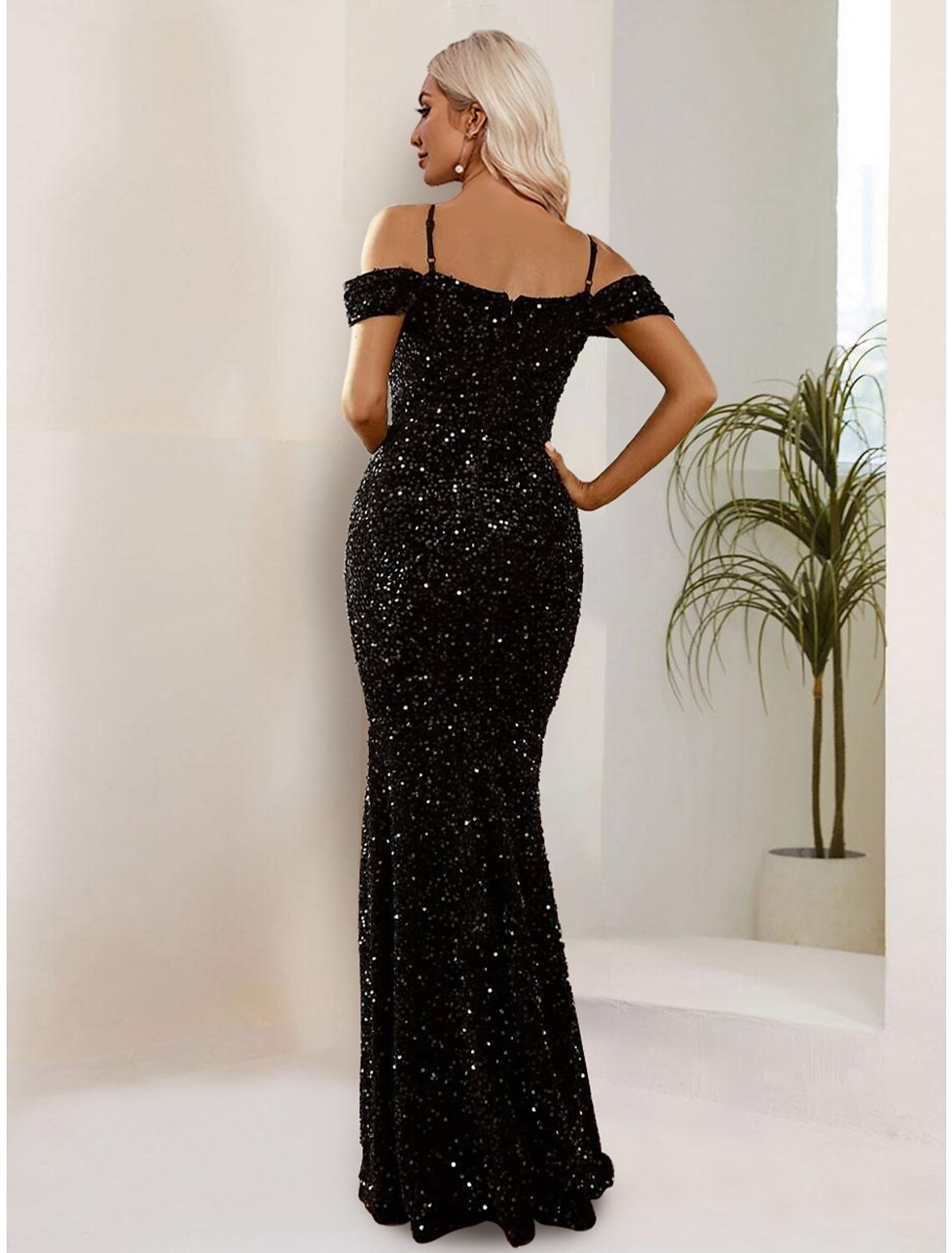 wholesale  Mermaid / Trumpet Evening Gown Black Dress Formal Floor Length Short Sleeve Spaghetti Strap Sequined with Sequin