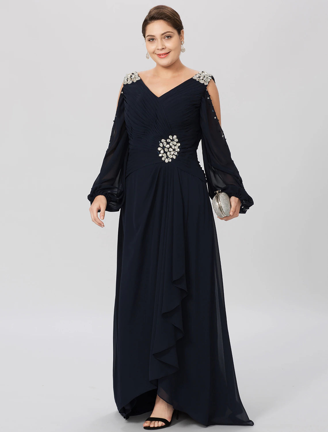 Wholesa  Sheath / Column Mother of the Bride Dress Plus Size Elegant High Low V Neck Asymmetrical Chiffon Stretch Satin Long Sleeve with Criss Cross Crystals