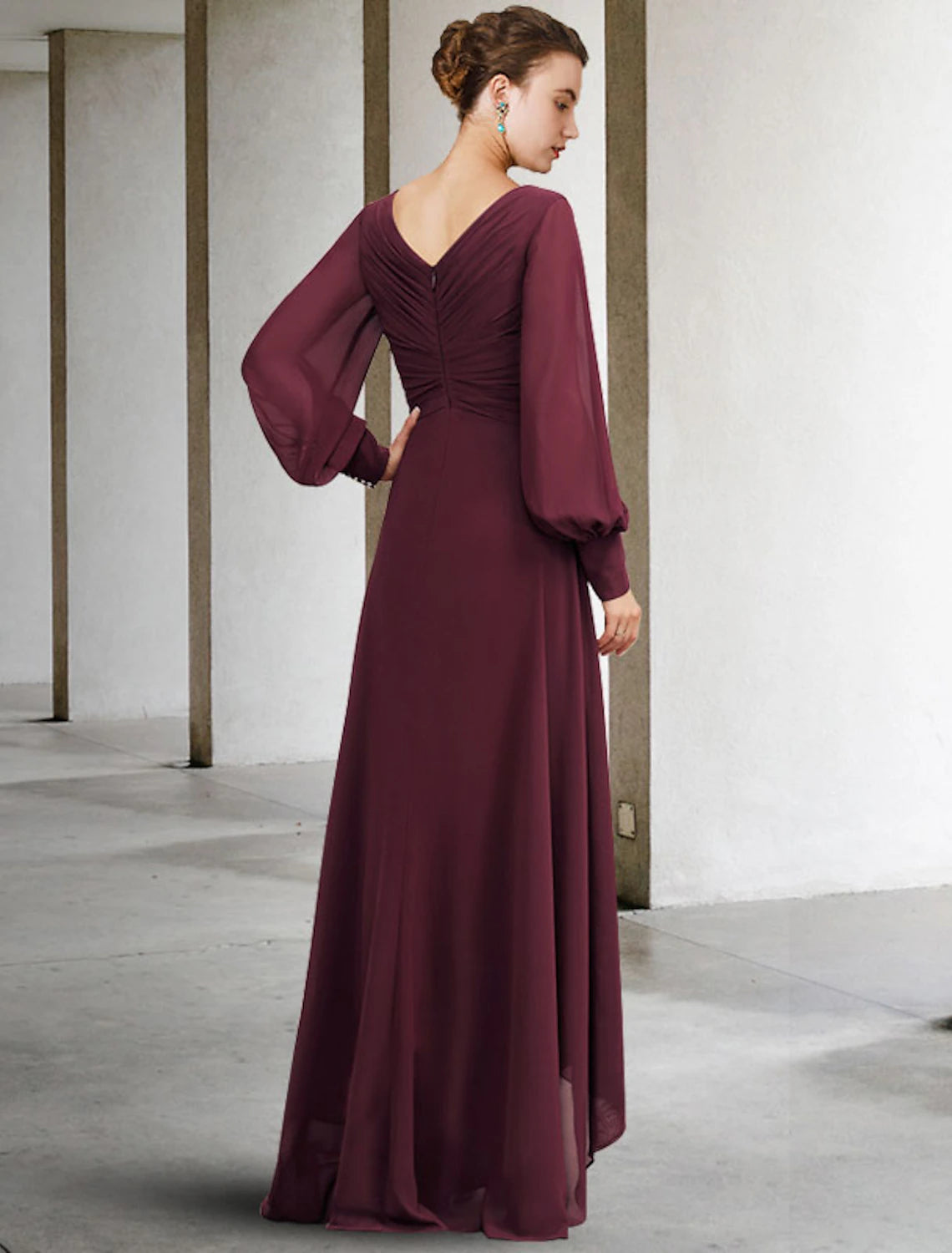 wholesale   A-Line Mother of the Bride Dress Plus Size Elegant High Low V Neck Asymmetrical Floor Length Chiffon Long Sleeve with Pleats Ruched