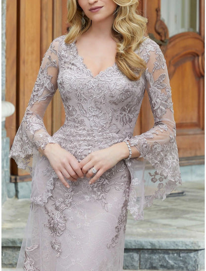 Wholesa A-Line Mother of the Bride Dress Wedding Guest Elegant V Neck Floor Length Lace Long Sleeve with Ruching Solid Color