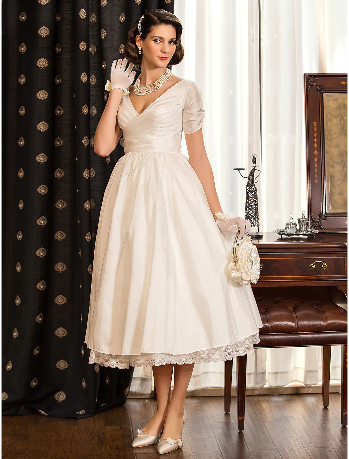 Wholesale Reception Wedding Dresses Vintage 1940s / 1950s Little White Dresses A-Line V Neck Short Sleeve Tea Length Satin Bridal Gowns With Lace Criss Cross Summer Fall Wedding Party