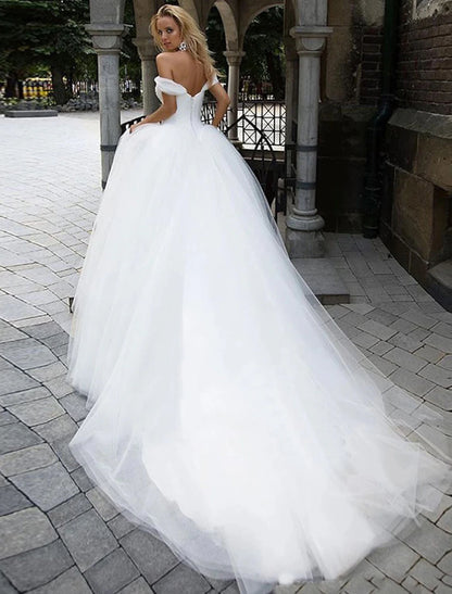 Wholesale Wedding Dresses Ball Gown Off Shoulder Cap Sleeve Chapel Train Tulle Bridal Gowns With 2023 Summer Wedding Party