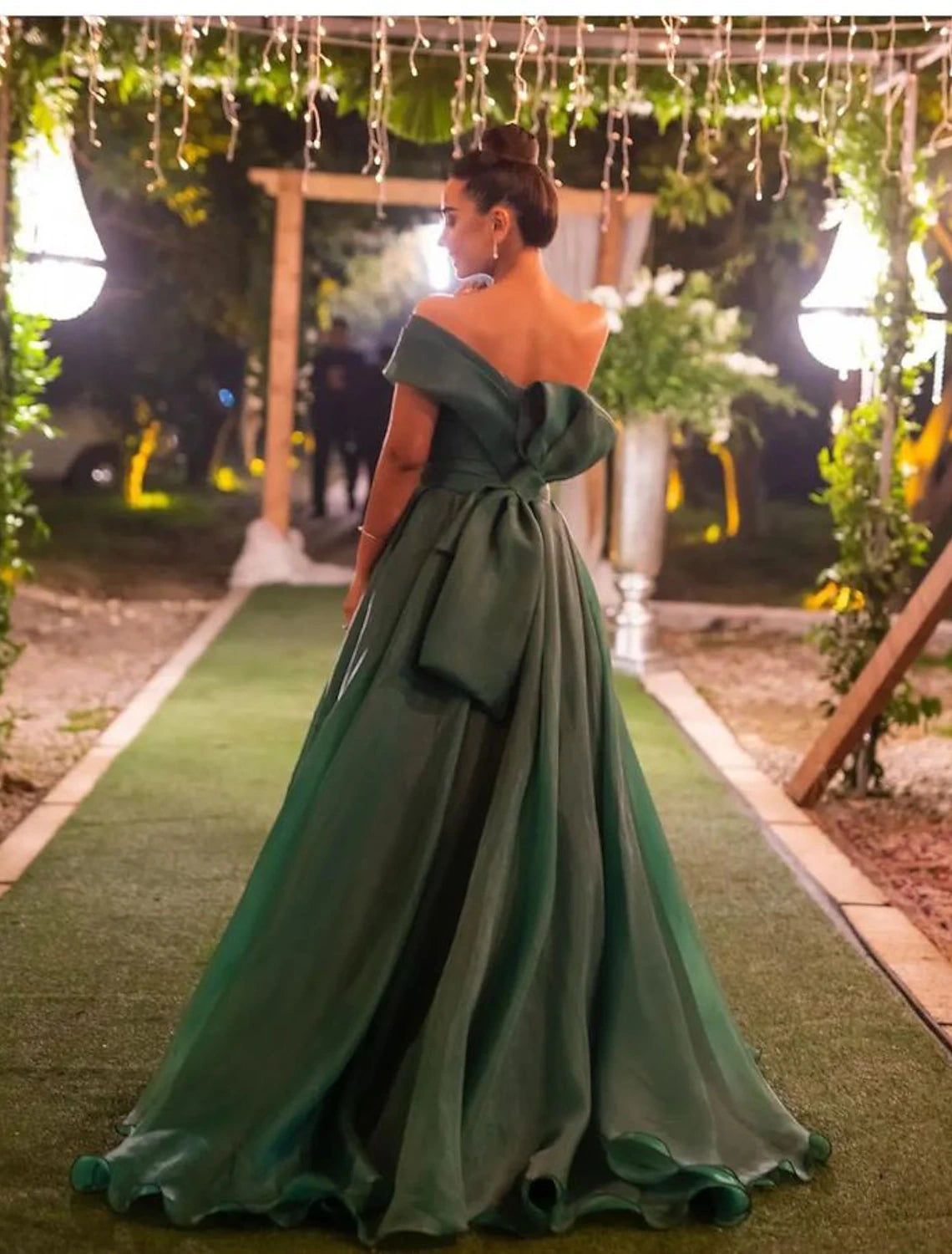 Wholesa  A-Line Evening Gown Christmas Red Green Dress Wedding Guest Prom Sweep / Brush Train Short Sleeve One Shoulder Organza with Ruched Slit