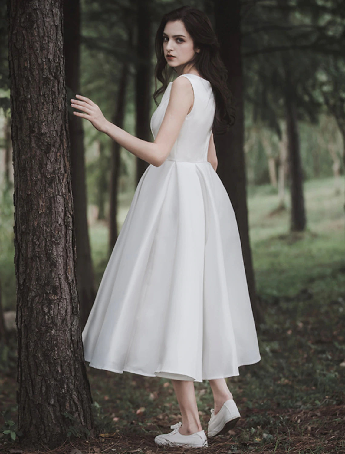 Wholesale Reception Little White Dresses Wedding Dresses A-Line Scoop Neck Sleeveless Tea Length Satin Bridal Gowns With Solid Color 2023 Summer Wedding Party