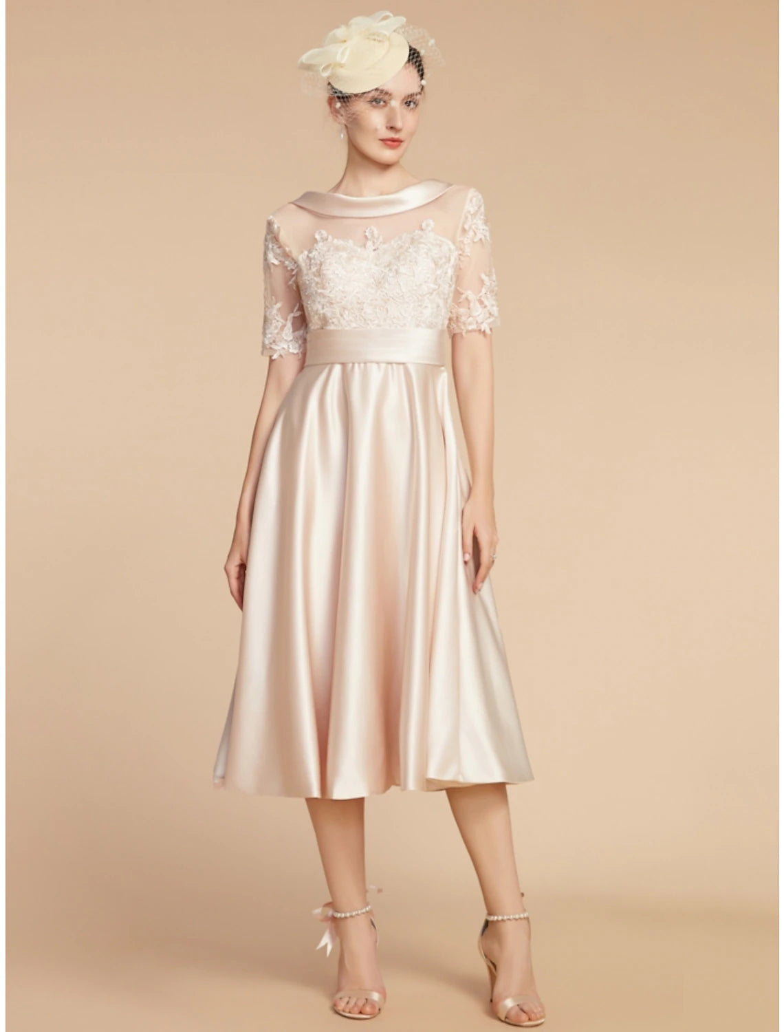 Wholesa  A-Line Mother of the Bride Dress Wedding Guest Elegant Petite Scoop Neck Knee Length Satin Lace Half Sleeve with Appliques Ruching Solid Color