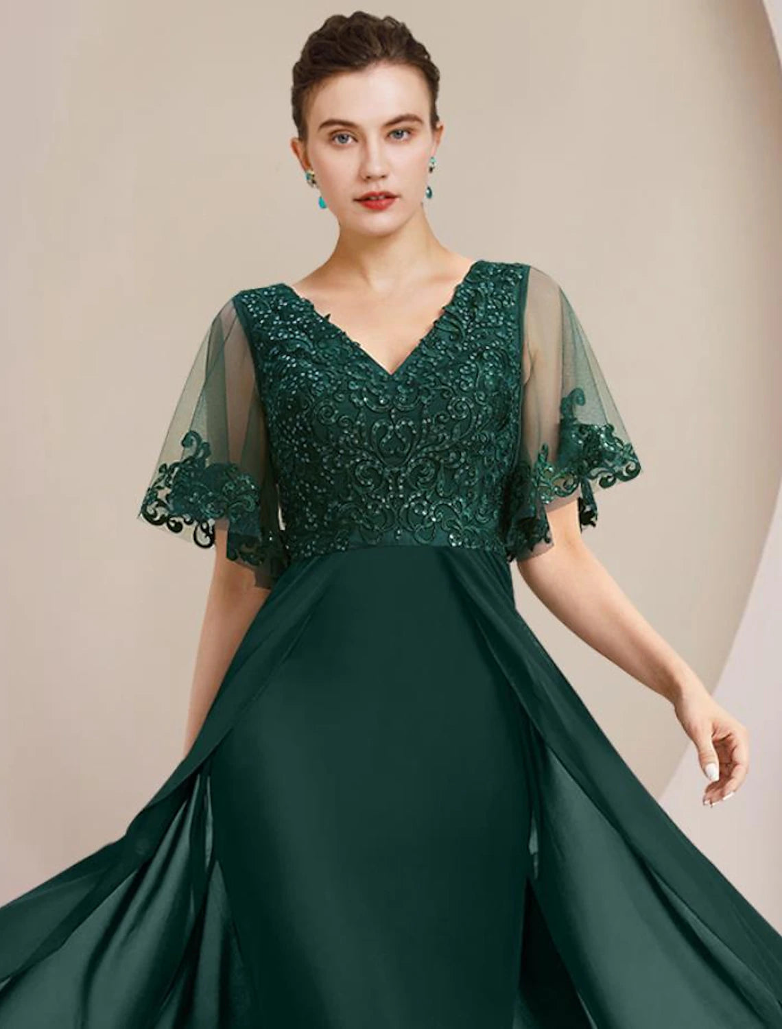 Wholesa  Sheath / Column Mother of the Bride Dress Formal Wedding Guest Elegant V Neck Floor Length Chiffon Lace Tulle Short Sleeve with Sequin Appliques