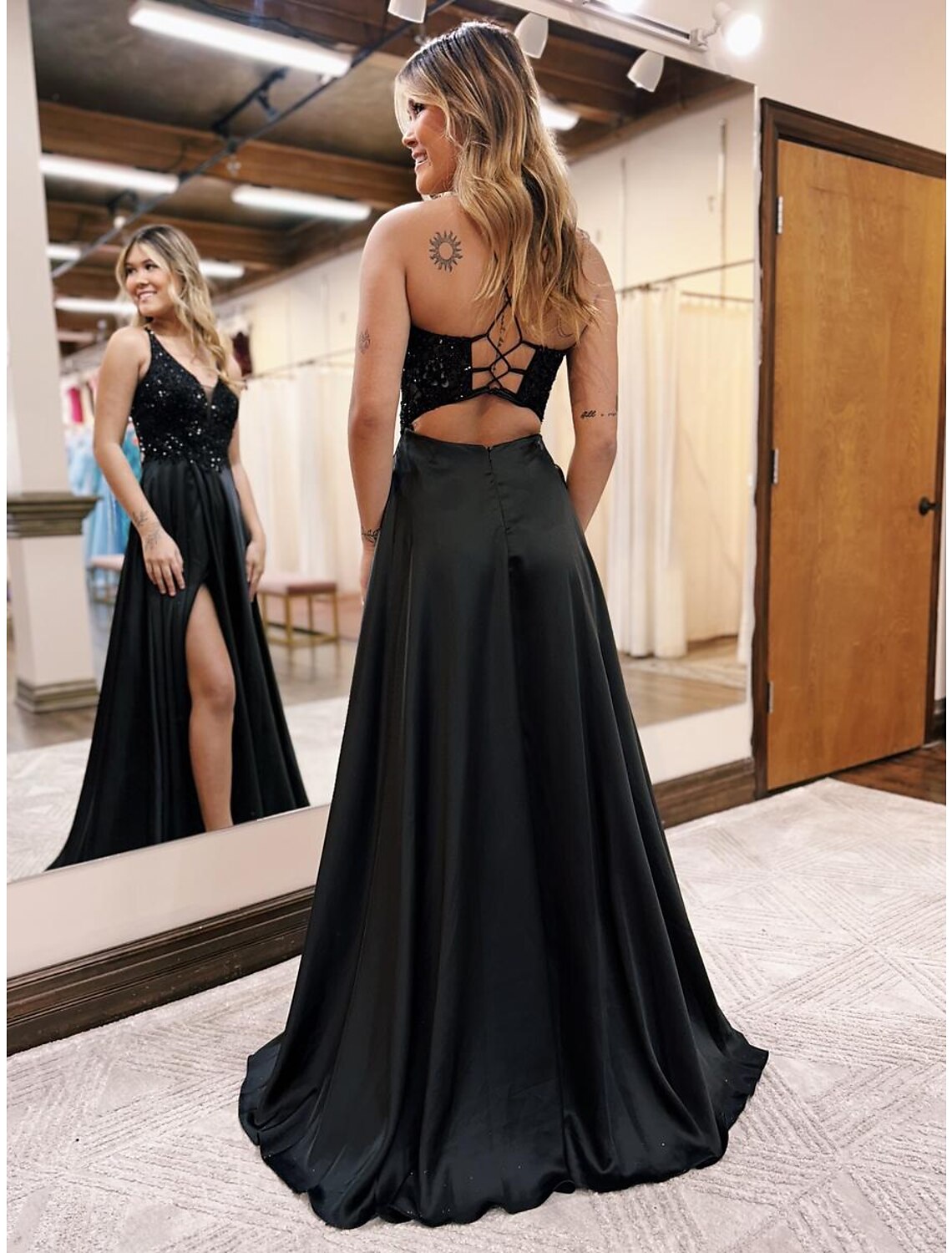 Wholesa A-Line Evening Gown Empire Dress Formal Prom Floor Length Sleeveless V Neck Pocket Satin Backless with Beading Appliques