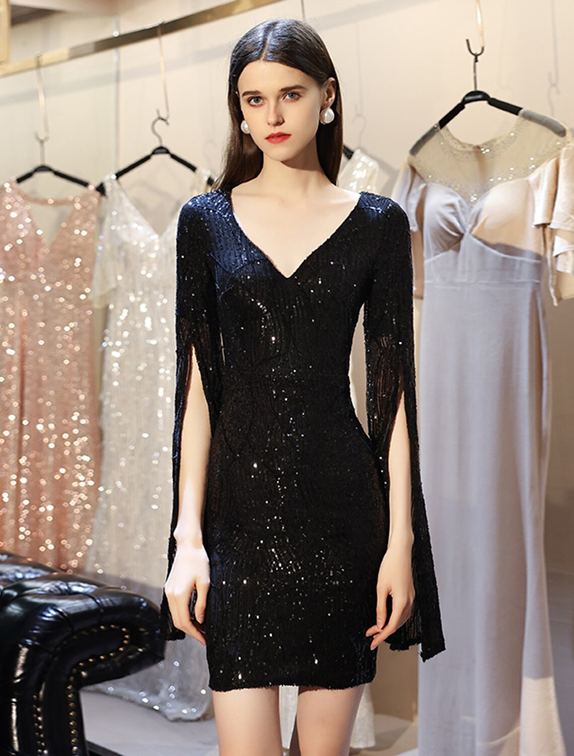 wholesale  Sheath / Column Sparkle Elegant Homecoming Cocktail Party Dress V Neck Long Sleeve Short / Mini Sequined with Sequin Slit