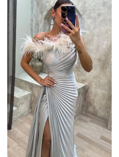 Wholesa A-Line Evening Gown High Split Dress Formal Fall Sweep / Brush Train Sleeveless Off Shoulder Satin with Feather Pleats Slit