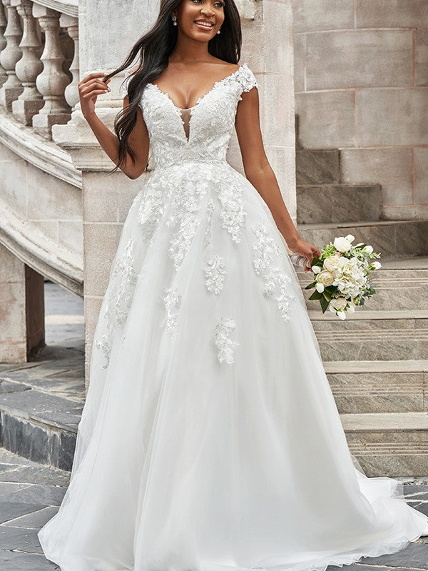 Wholesa  A-Line/Princess Tulle V-neck Applique Sleeveless Sweep/Brush Train Wedding Dresses