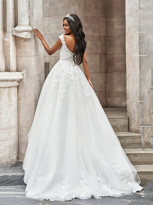 Wholesa  A-Line/Princess Tulle V-neck Applique Sleeveless Sweep/Brush Train Wedding Dresses